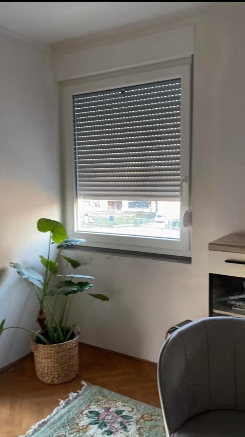 Apartman Colapis- Netflix, Self Check In, Free Parking, Premium Location! Karlovac Exterior foto